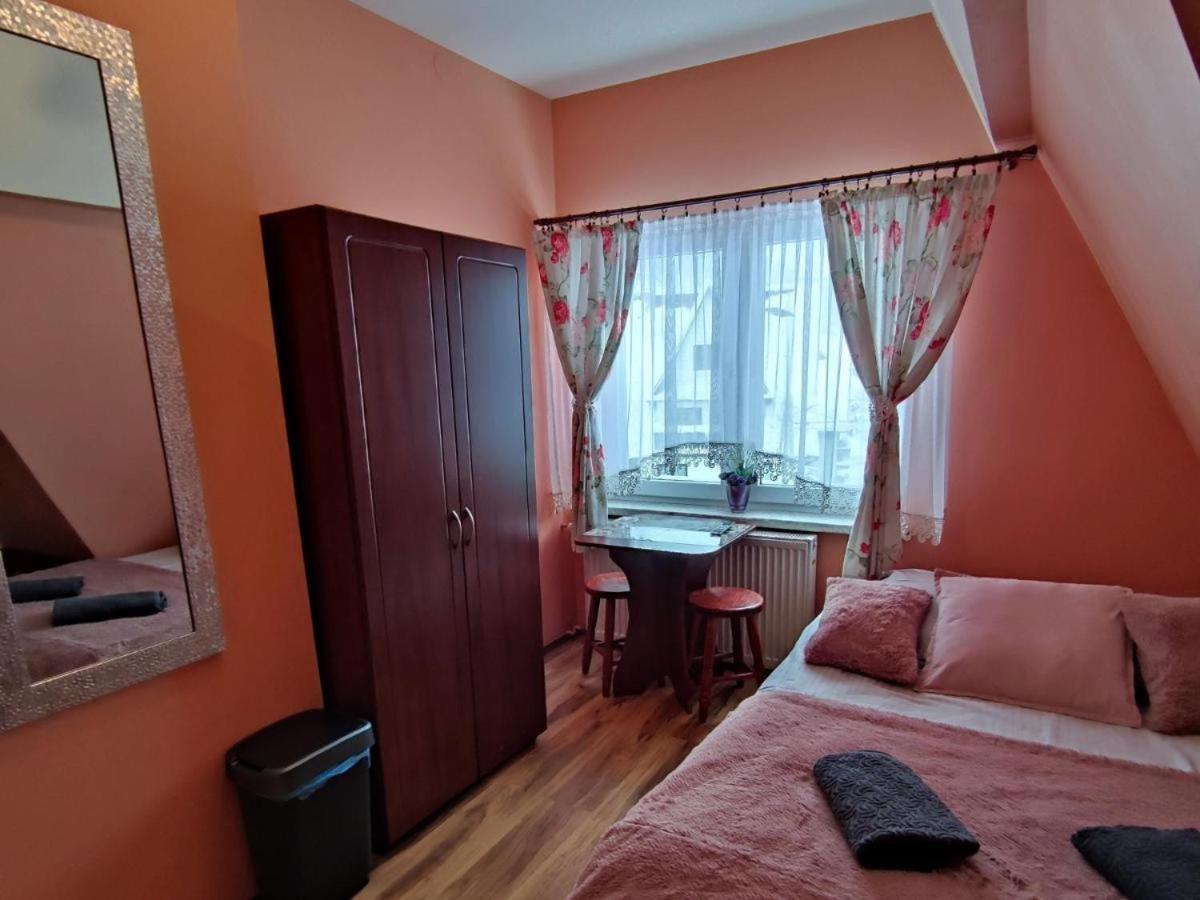 Pokoje I Apartamenty Regionalny Styl Ul Krole 1A Закопане Екстериор снимка